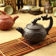 Dragon Design Yixing Clay Teapot