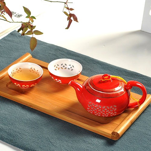 Red Honeycomb Tea Set